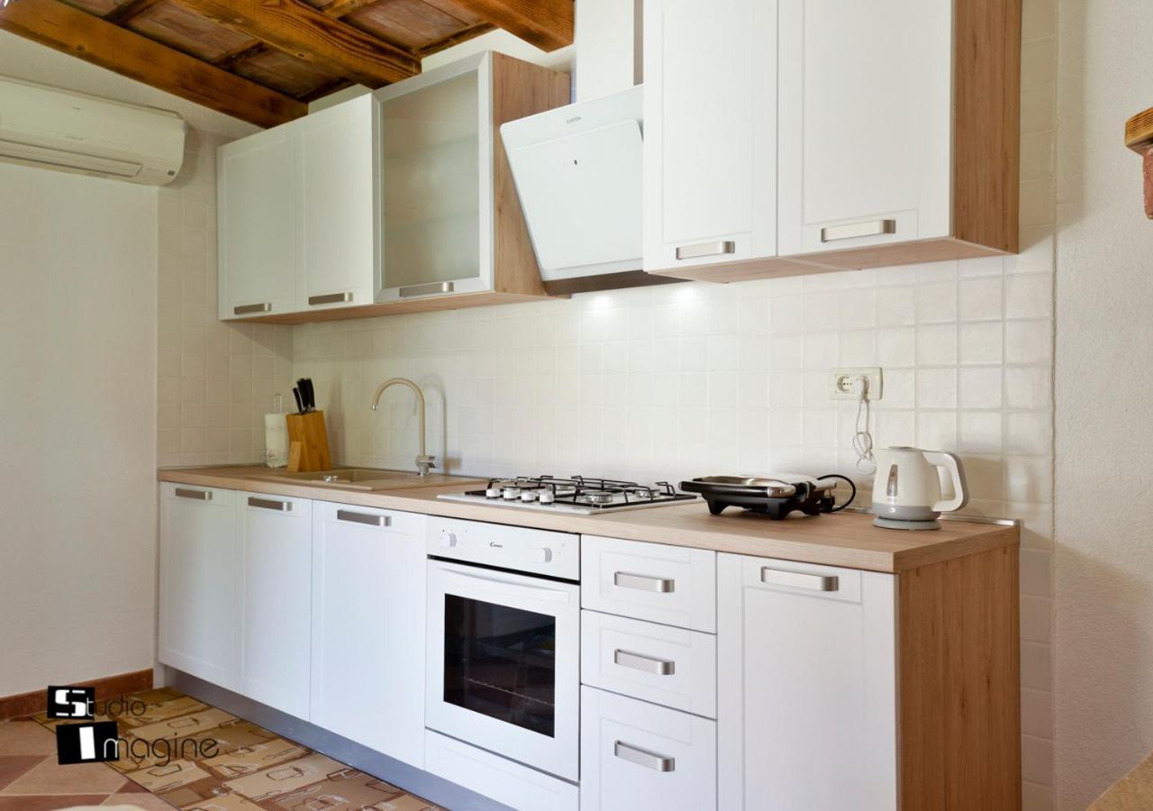 Charming Stone Cottage By The Sea Umag Exterior foto